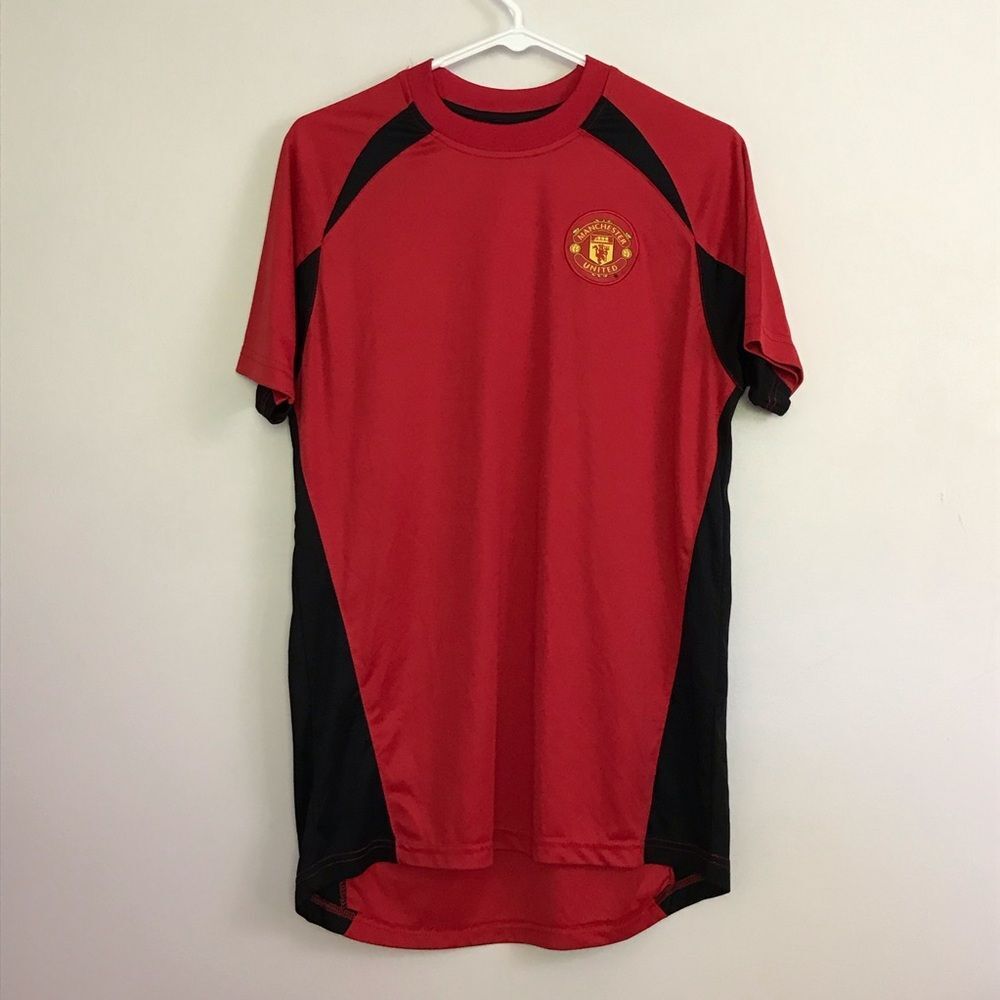 Manchester United Official Red Black Jersey Tee Mens Sz Small Top Crew Neck